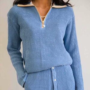 DONNI WAFFLE SET 💙 QUARTER ZIP & SHORTS size S/M